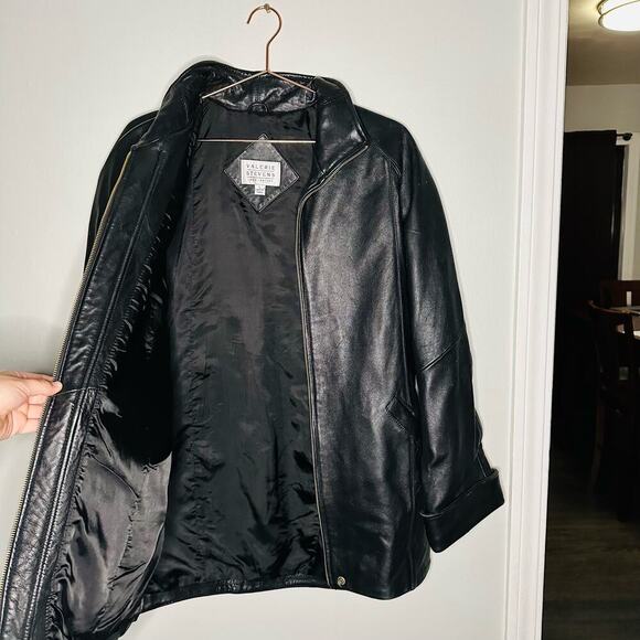 Vintage Valerie Stevens Black 100% Lamb Leather Gold Button Jacket Size Large - Picture 5 of 13